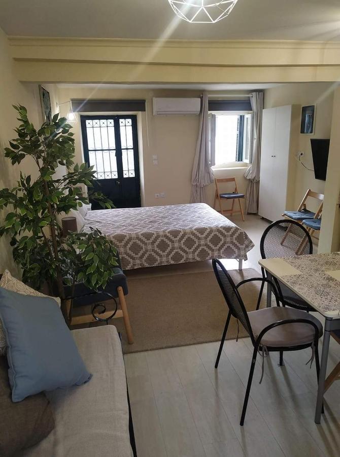 Gerry'S Place Corfu  Exterior photo